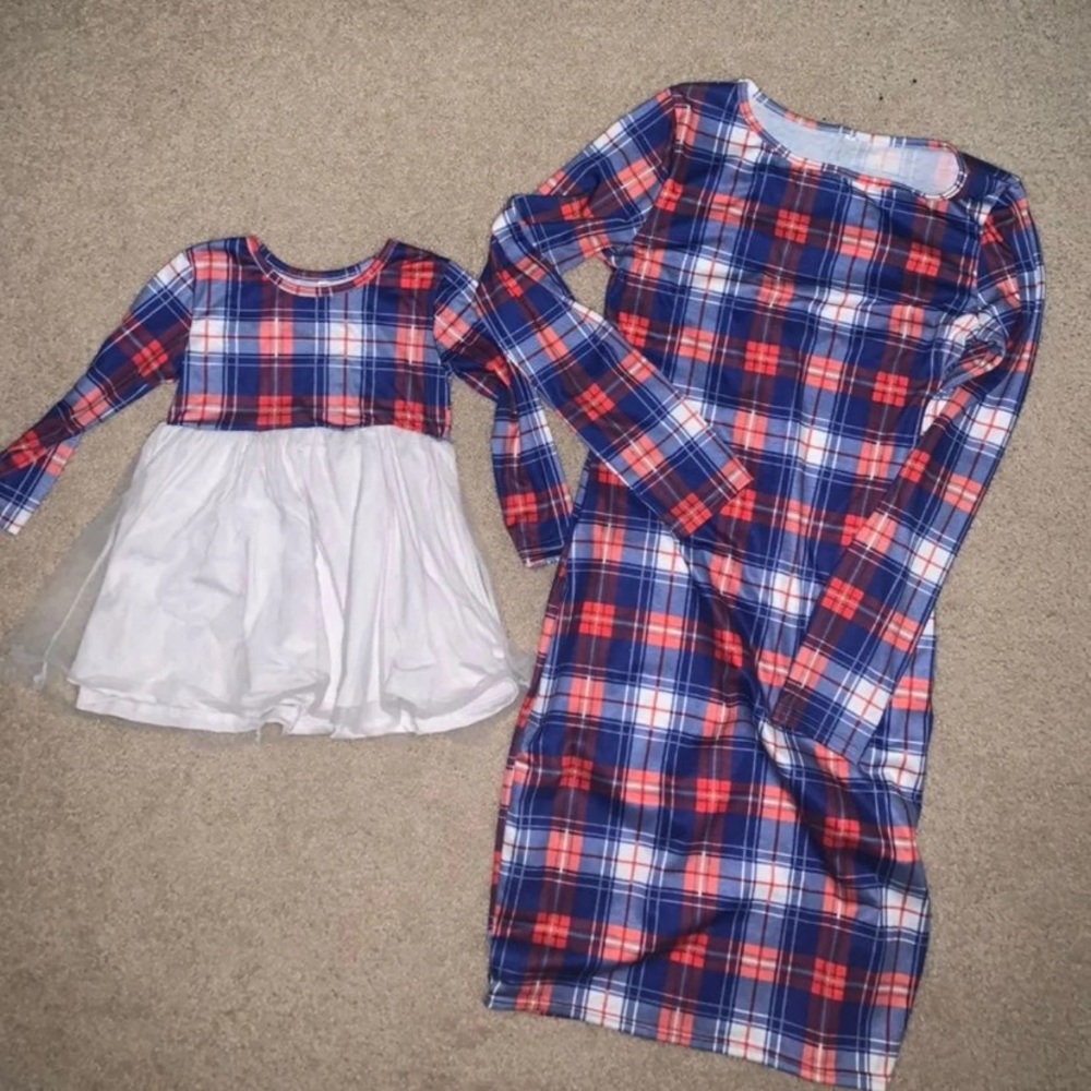Mommy and me matching dresses. Women’s small- toddler 2T-3T. Only worn once.